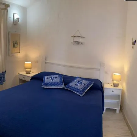 Апартаменти Bados Affaccio Sul Mare